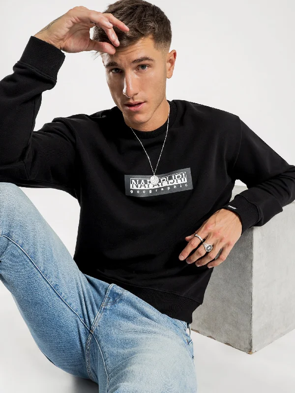 Box C 1 Jumper in Black