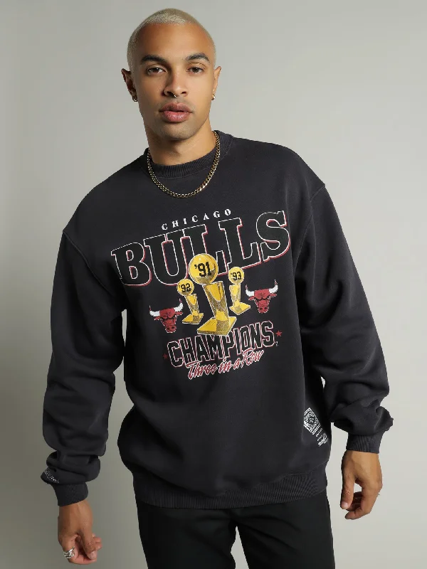 Chicago Bulls Crew in Faded Black