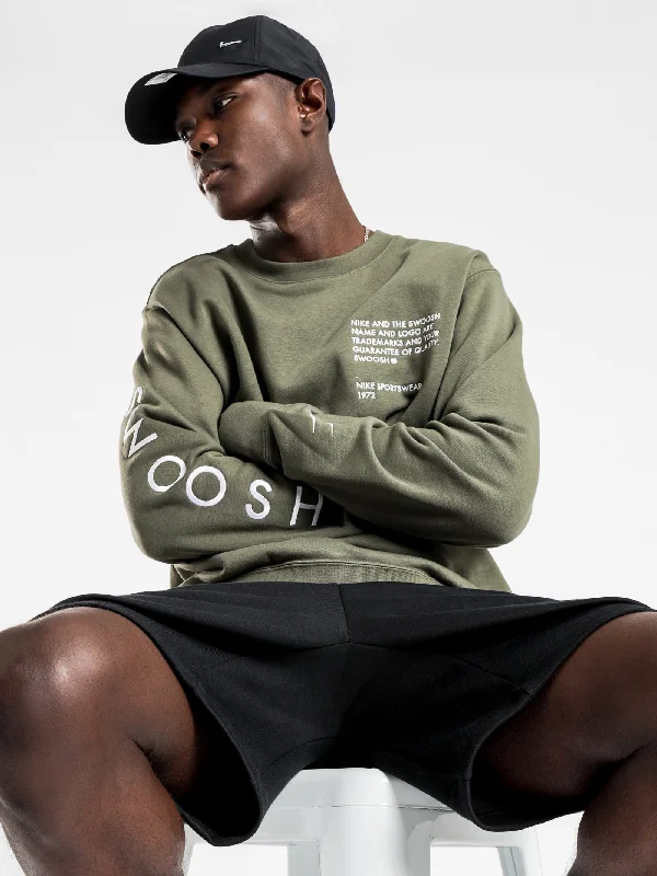 Sportswear Swoosh Crew in Khaki